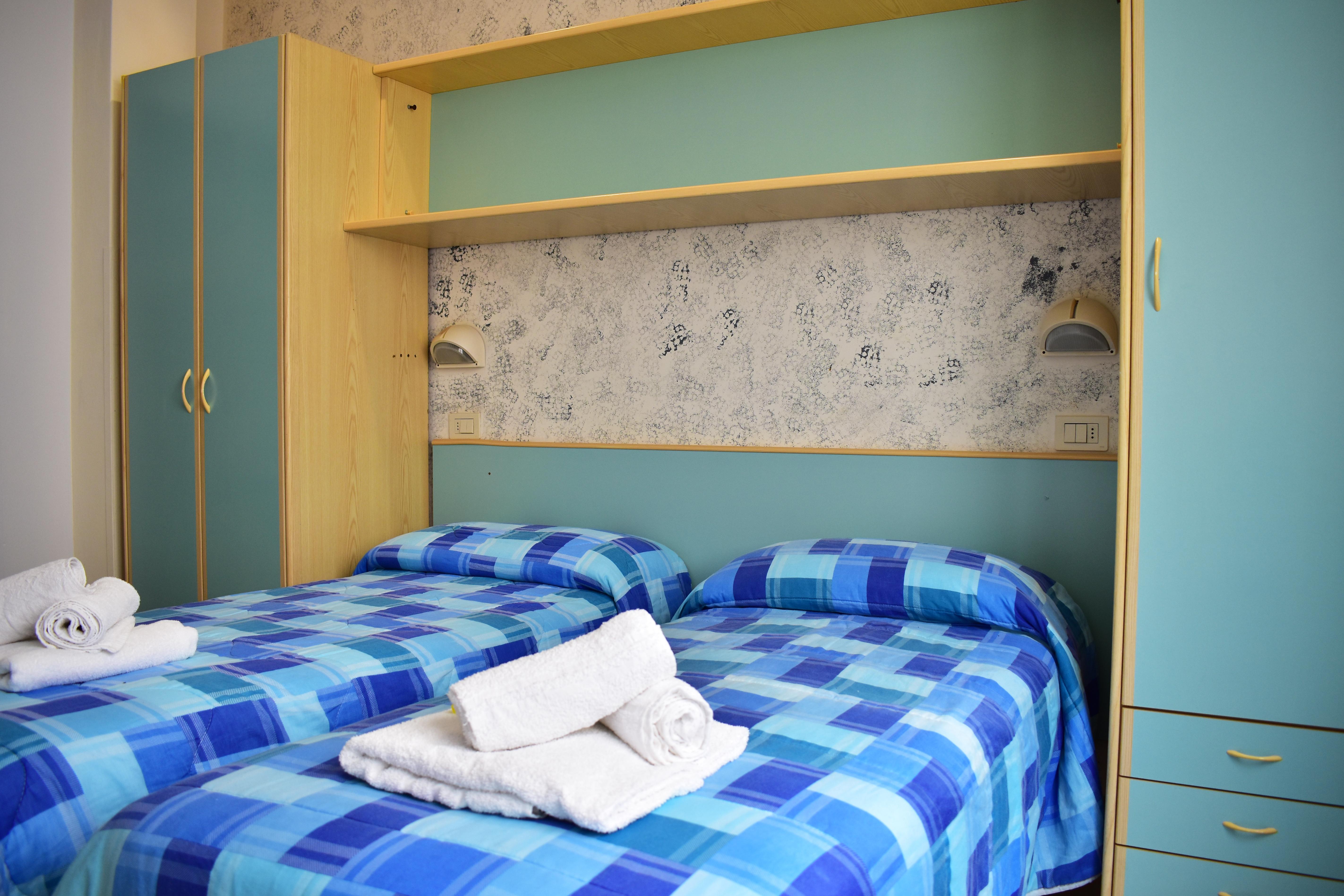Hotel New Happy Ріміні Екстер'єр фото