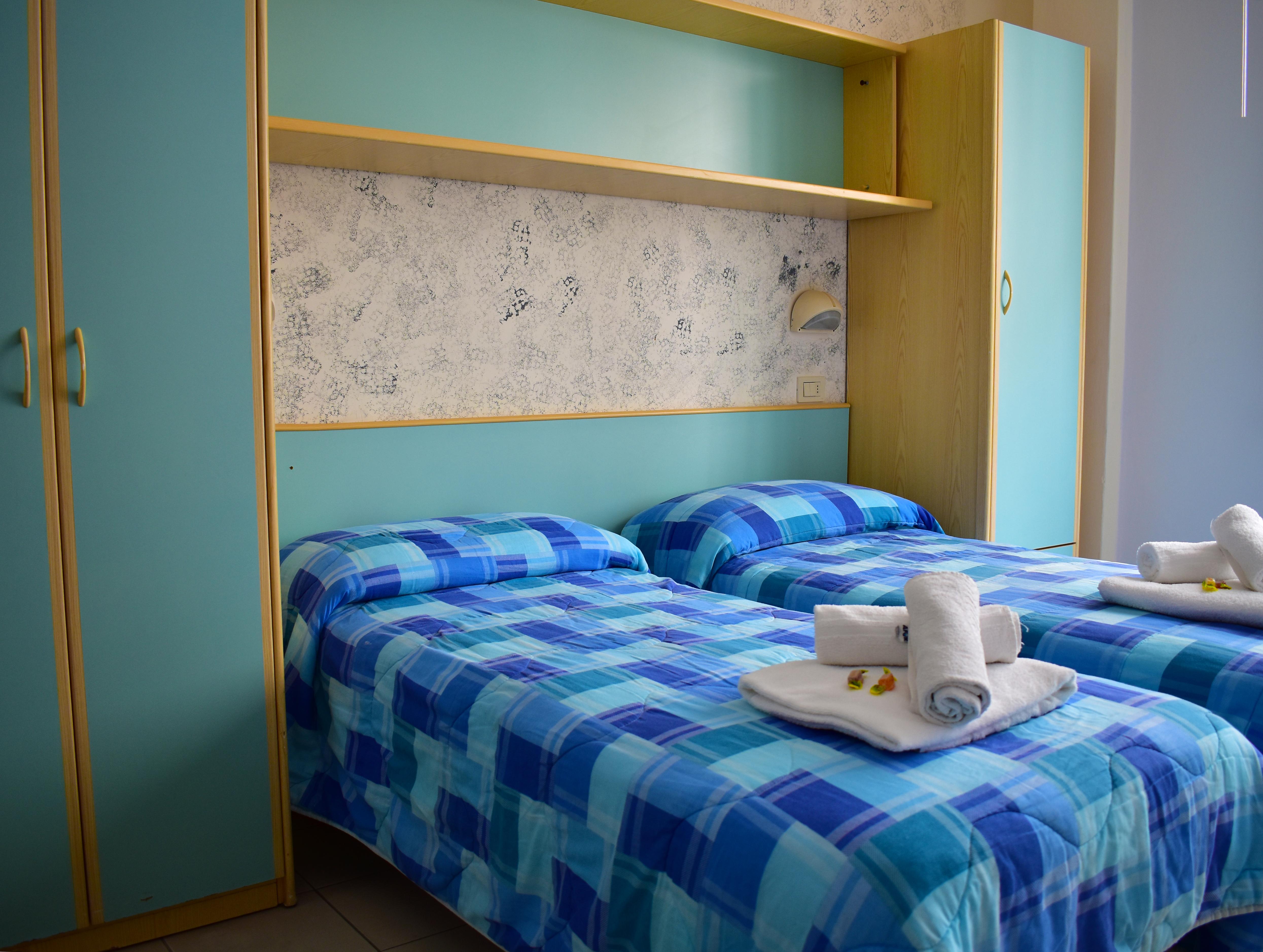 Hotel New Happy Ріміні Екстер'єр фото