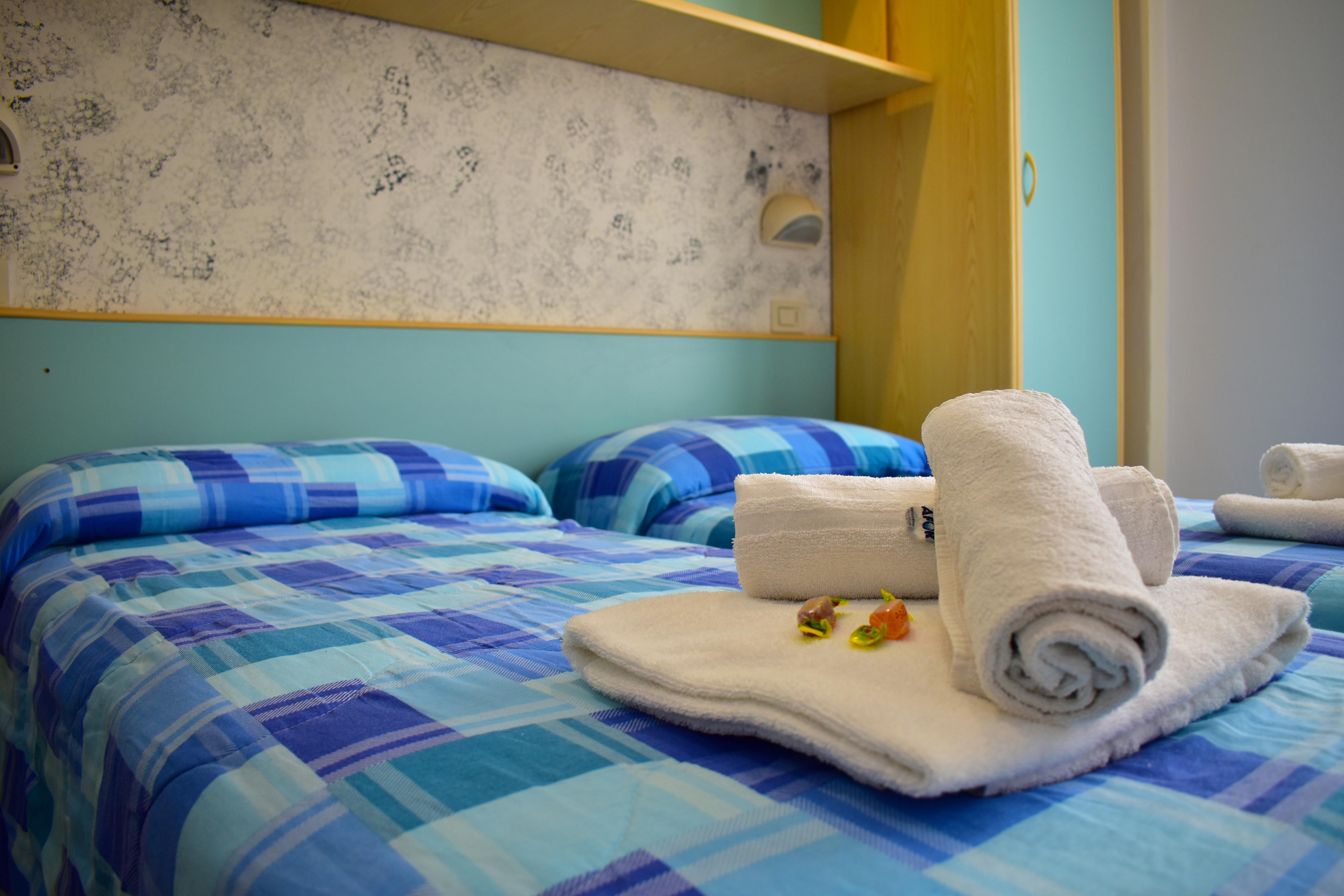 Hotel New Happy Ріміні Екстер'єр фото
