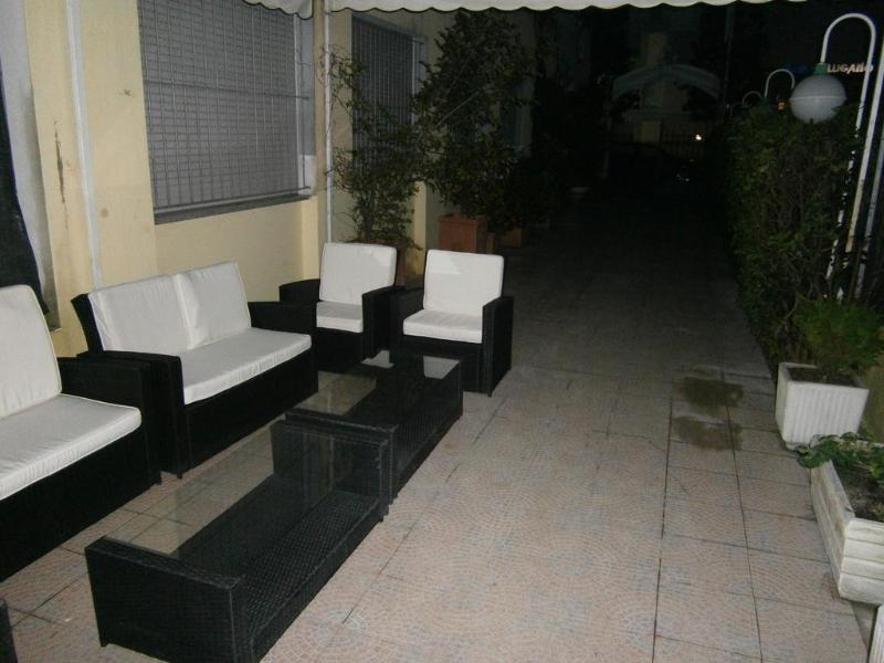 Hotel New Happy Ріміні Екстер'єр фото